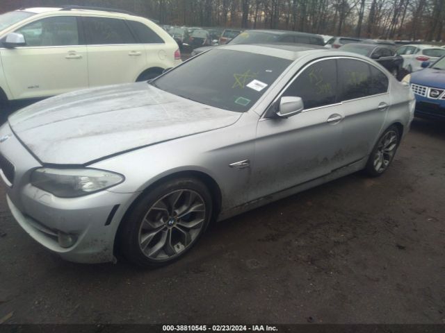 Photo 1 VIN: WBAXH5C52CDW11265 - BMW 528I 