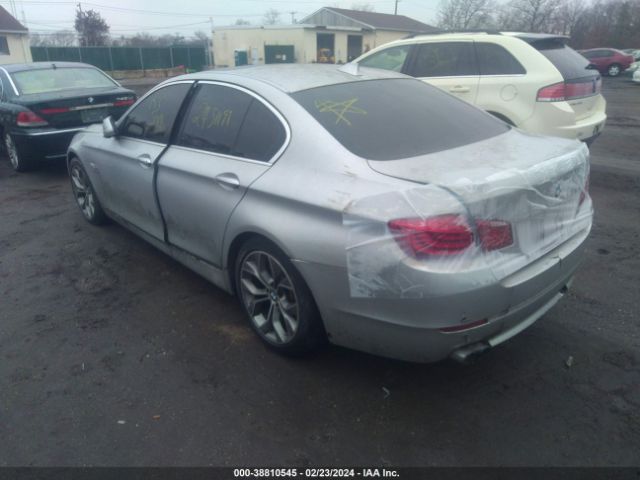 Photo 2 VIN: WBAXH5C52CDW11265 - BMW 528I 