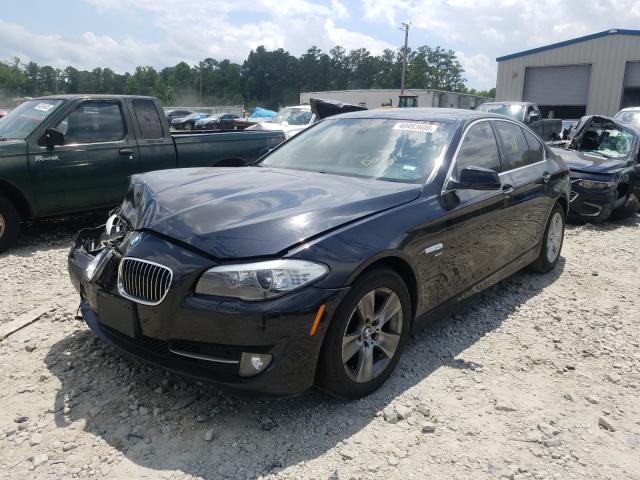 Photo 1 VIN: WBAXH5C52CDW11329 - BMW 528 