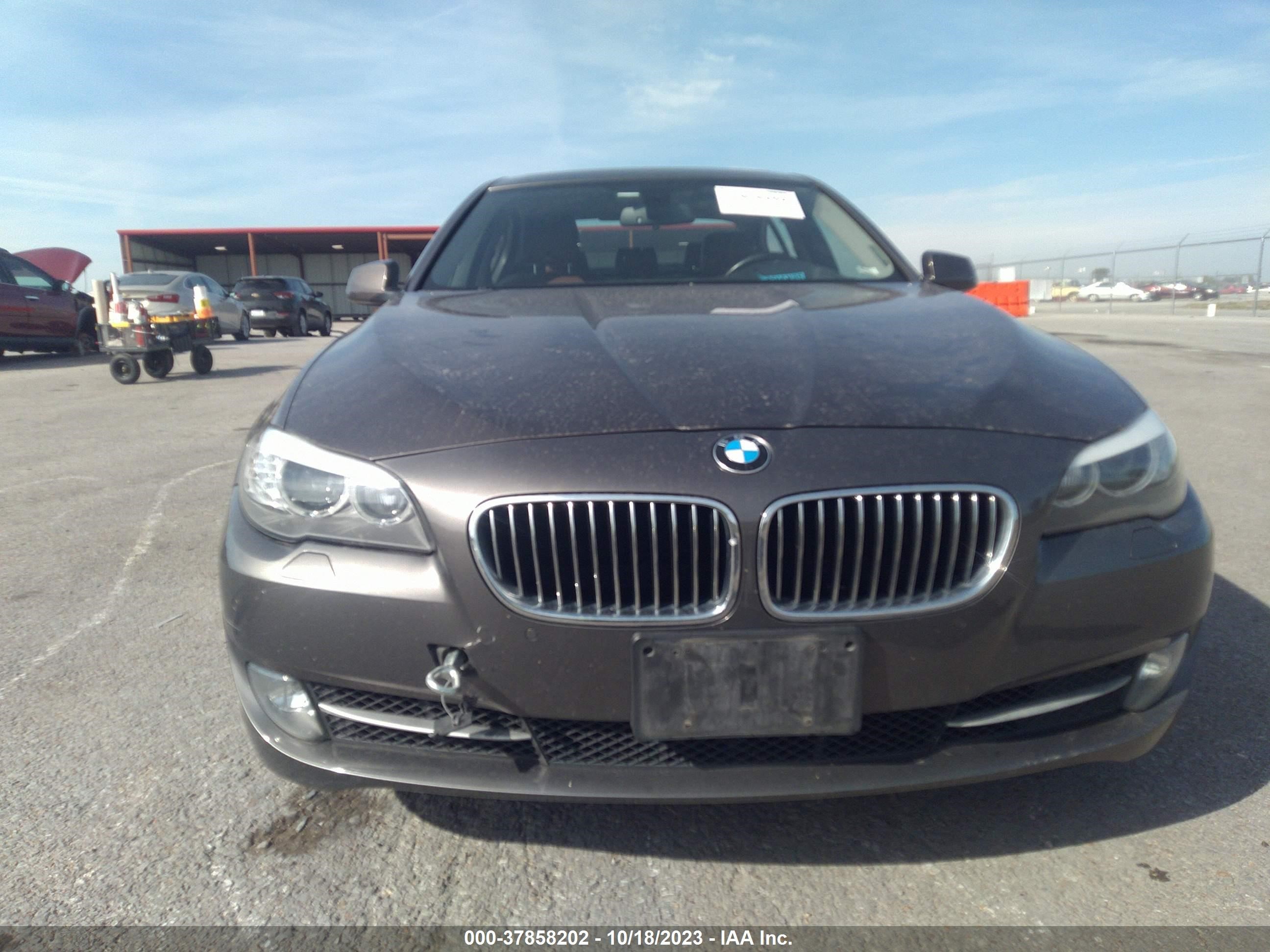 Photo 5 VIN: WBAXH5C52DD109955 - BMW 5ER 