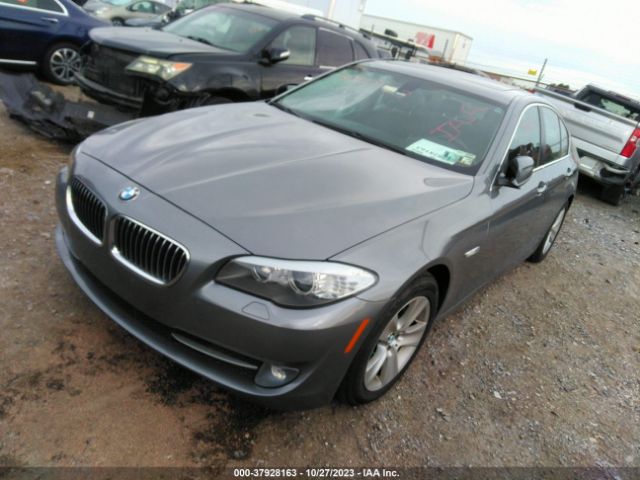 Photo 1 VIN: WBAXH5C52DDW15754 - BMW 5 SERIES 