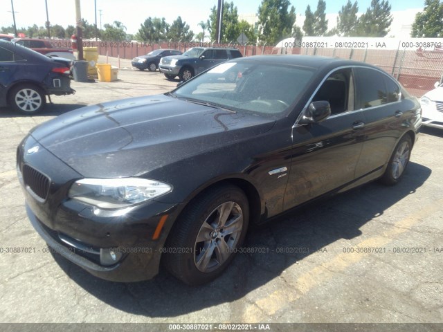 Photo 1 VIN: WBAXH5C53CDW03093 - BMW 5 