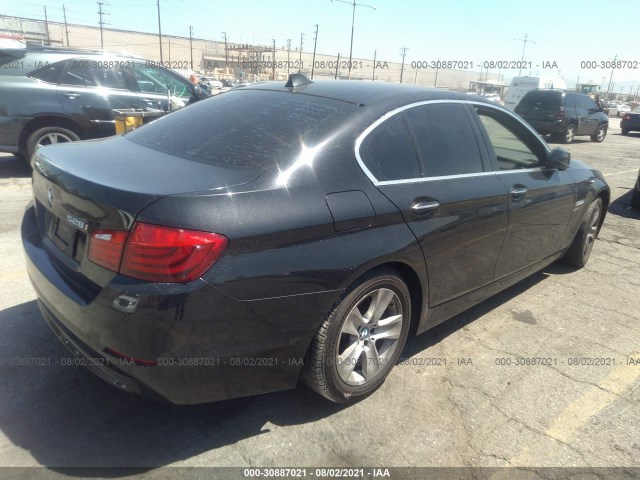 Photo 3 VIN: WBAXH5C53CDW03093 - BMW 5 