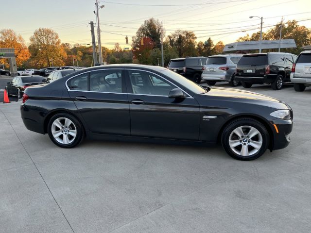 Photo 5 VIN: WBAXH5C53CDW04678 - BMW 5 SERIES 