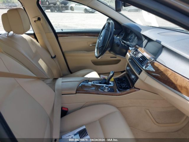 Photo 4 VIN: WBAXH5C53CDW05541 - BMW 528I 