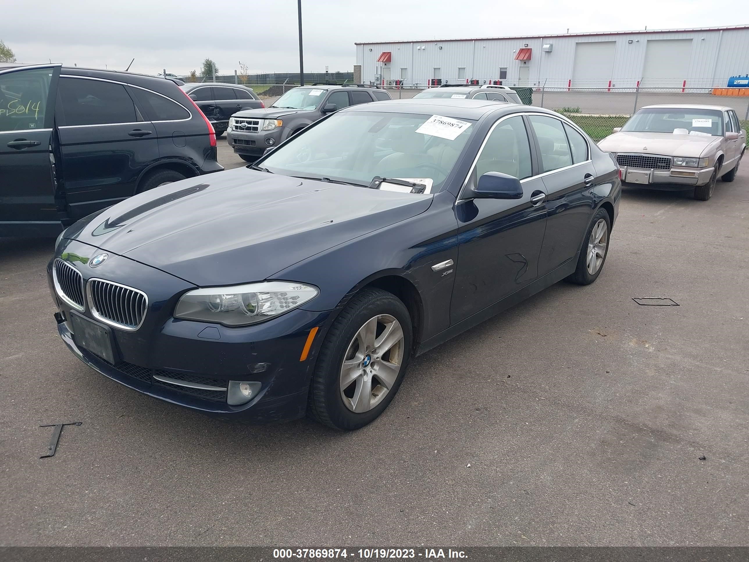 Photo 1 VIN: WBAXH5C53CDW07483 - BMW 5ER 