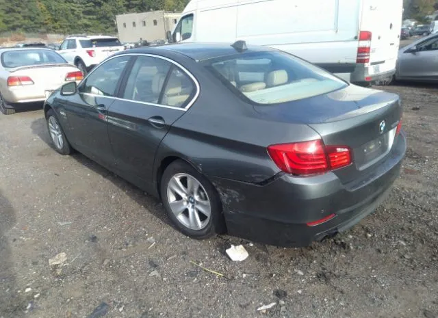 Photo 2 VIN: WBAXH5C53CDW08214 - BMW 5 SERIES 