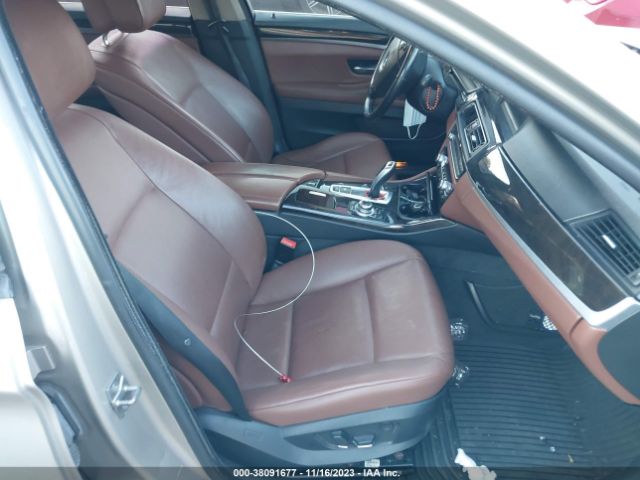 Photo 4 VIN: WBAXH5C53CDW09038 - BMW 528I 