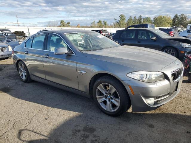 Photo 3 VIN: WBAXH5C54CDW03541 - BMW 528 XI 