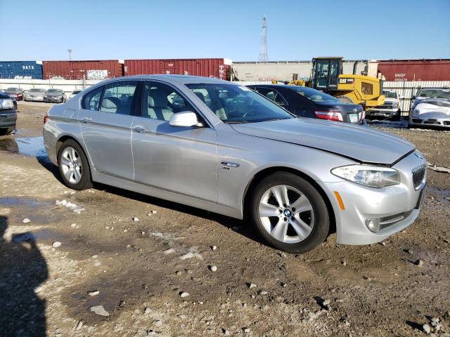 Photo 3 VIN: WBAXH5C54CDW09579 - BMW 528 XI 