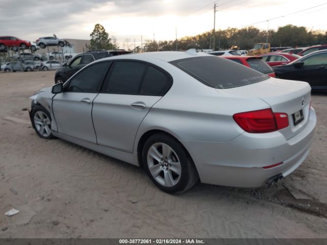 Photo 2 VIN: WBAXH5C54CDW11266 - BMW 528I 