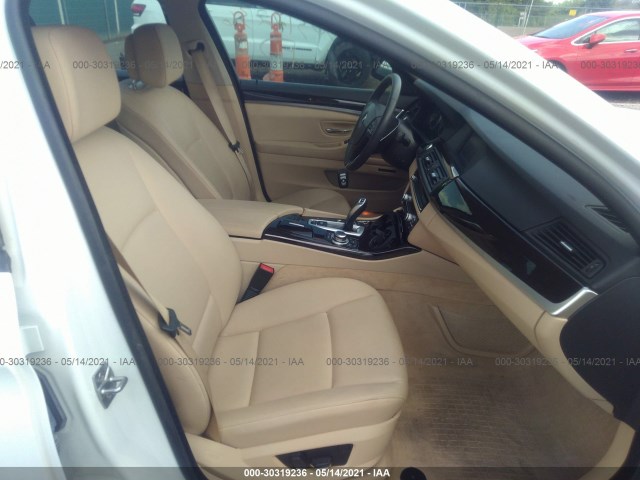 Photo 4 VIN: WBAXH5C54CDW11283 - BMW 5 