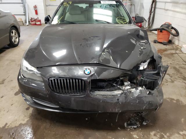 Photo 8 VIN: WBAXH5C54CDW11610 - BMW 528 XI 