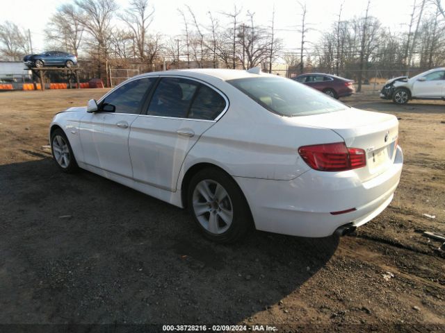 Photo 2 VIN: WBAXH5C54DDW13908 - BMW 528I 