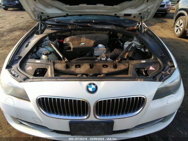 Photo 9 VIN: WBAXH5C54DDW13908 - BMW 528I 