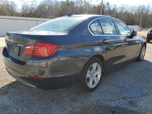 Photo 2 VIN: WBAXH5C54DDW15660 - BMW 528XI 