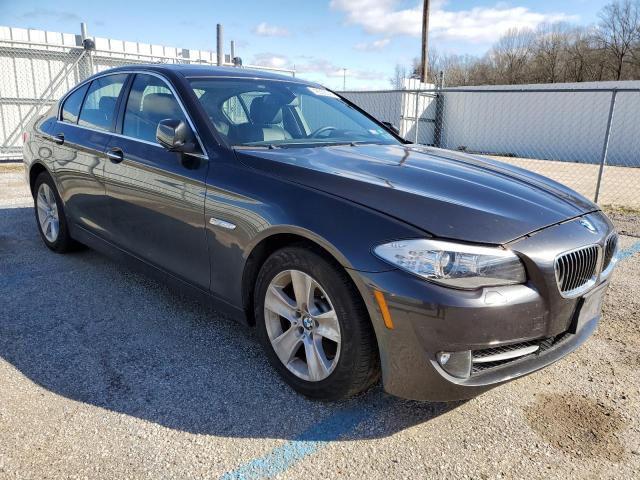 Photo 3 VIN: WBAXH5C54DDW15660 - BMW 528XI 