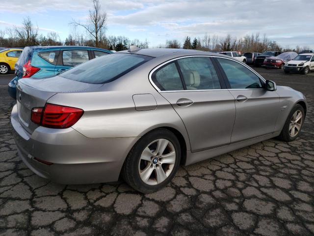 Photo 2 VIN: WBAXH5C55CC595262 - BMW 5 SERIES 