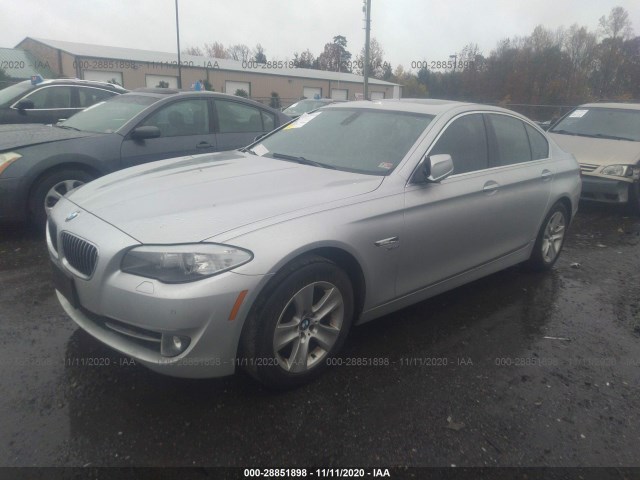 Photo 1 VIN: WBAXH5C55CDW07145 - BMW 5 