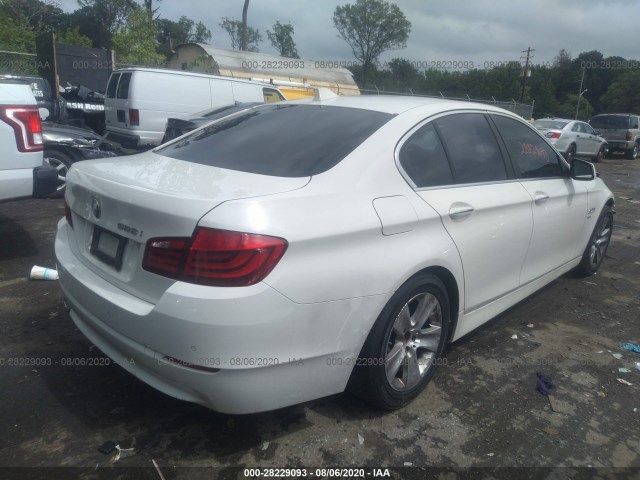 Photo 3 VIN: WBAXH5C55CDW07257 - BMW 528I 