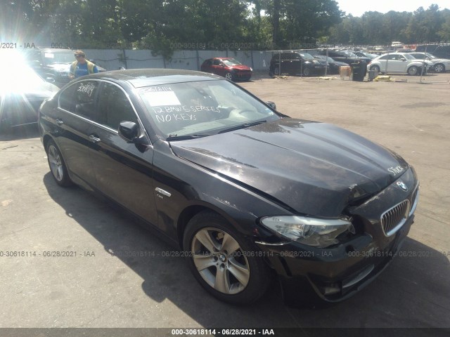 Photo 0 VIN: WBAXH5C55CDW09588 - BMW 5 