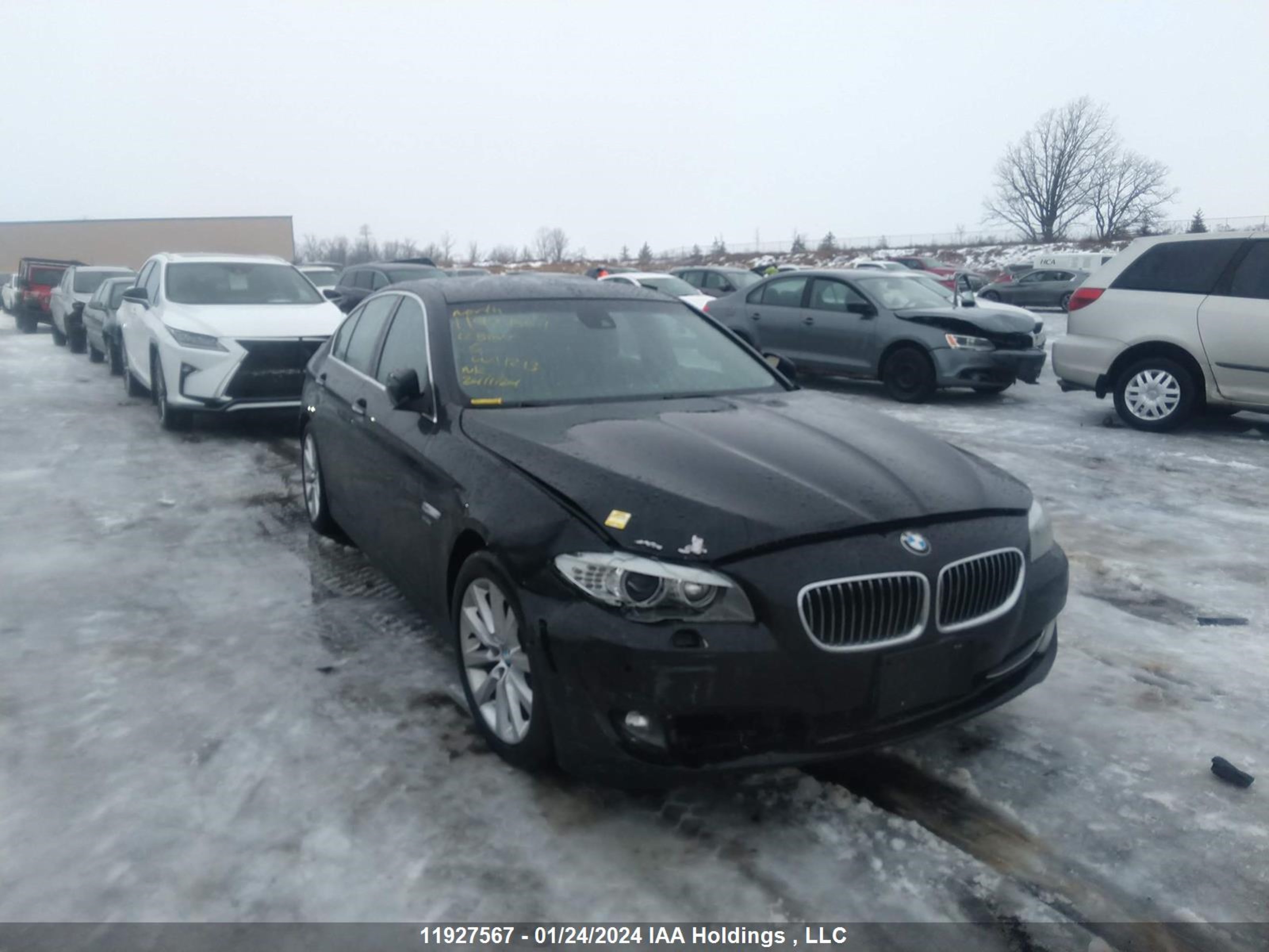 Photo 0 VIN: WBAXH5C55CDW11213 - BMW 5ER 