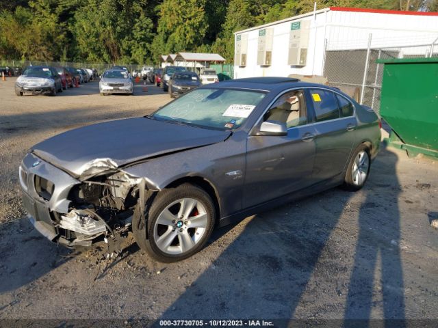 Photo 1 VIN: WBAXH5C55CDW11308 - BMW 528I 