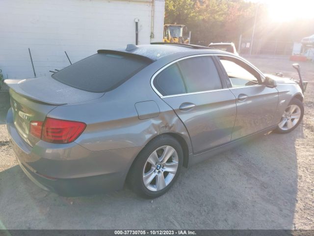 Photo 3 VIN: WBAXH5C55CDW11308 - BMW 528I 