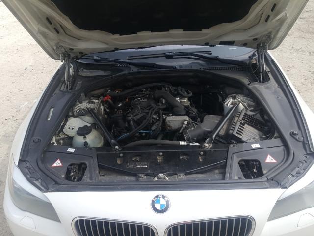 Photo 6 VIN: WBAXH5C55DD111330 - BMW 528 