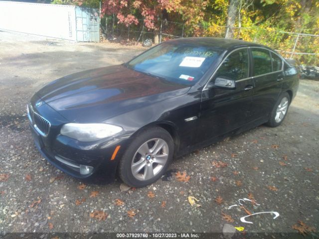 Photo 1 VIN: WBAXH5C55DD112672 - BMW 528I 