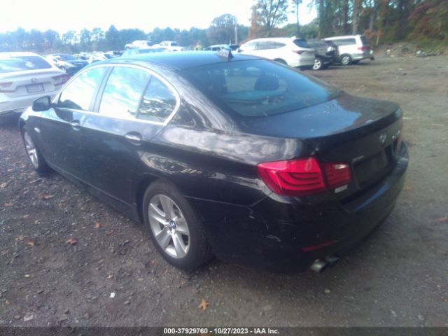 Photo 2 VIN: WBAXH5C55DD112672 - BMW 528I 