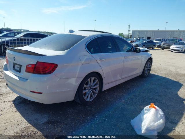 Photo 3 VIN: WBAXH5C55DDW15733 - BMW 528XI 