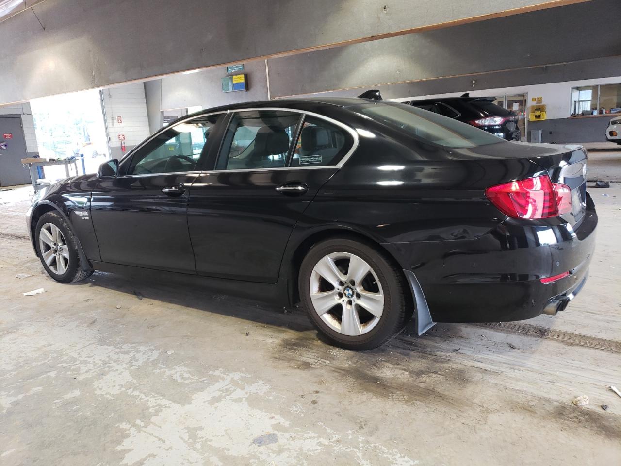 Photo 1 VIN: WBAXH5C56CDW02049 - BMW 5ER 