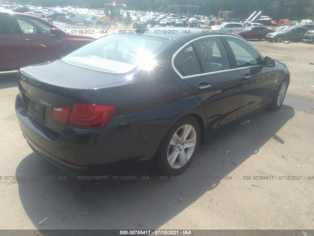 Photo 3 VIN: WBAXH5C56CDW04528 - BMW 5 