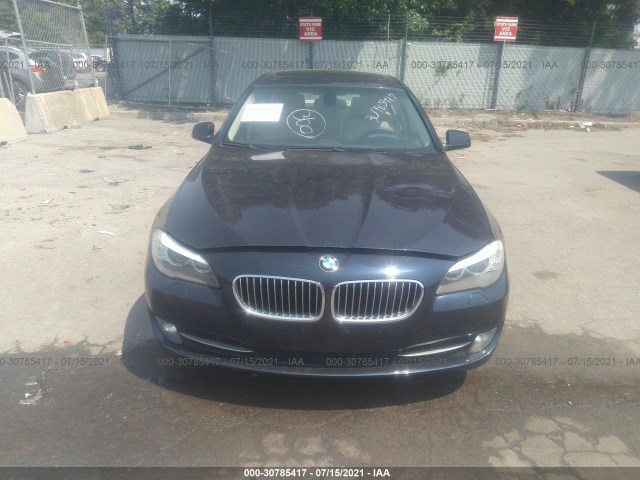 Photo 5 VIN: WBAXH5C56CDW04528 - BMW 5 