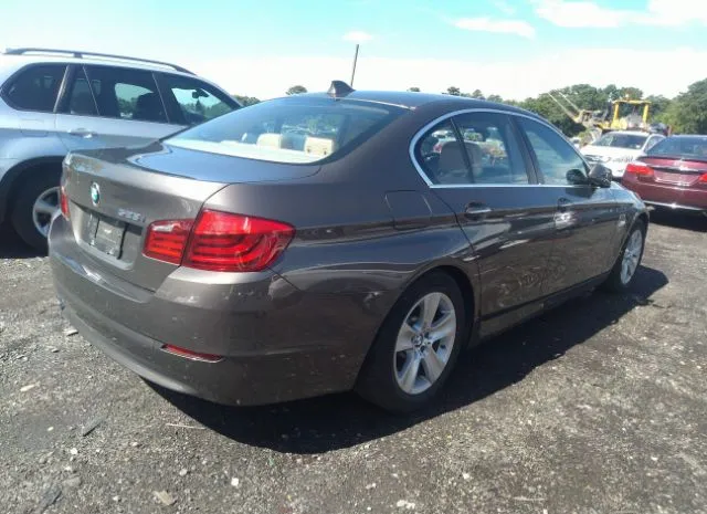 Photo 3 VIN: WBAXH5C56CDW04898 - BMW 5 SERIES 