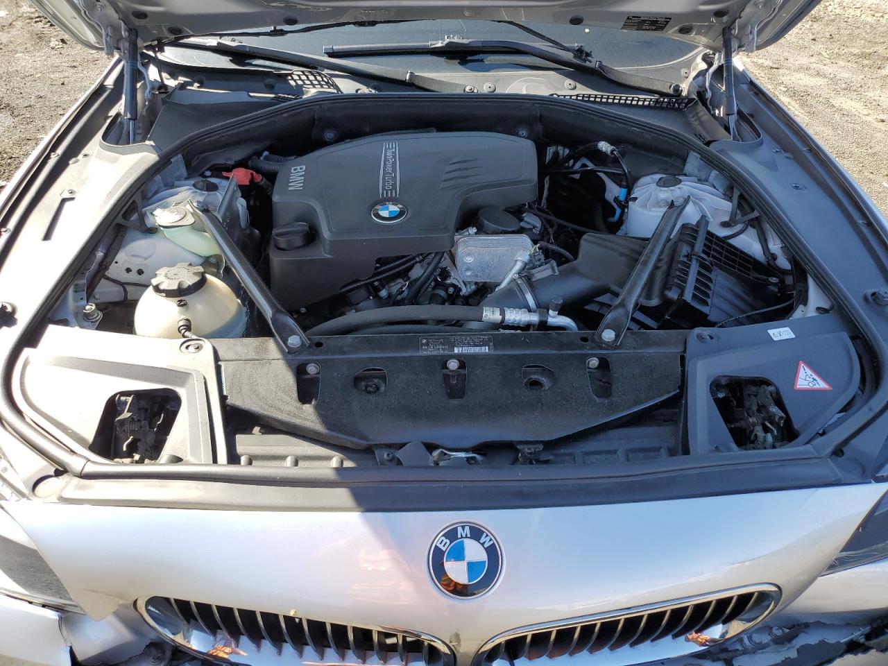 Photo 10 VIN: WBAXH5C56CDW10328 - BMW 5ER 