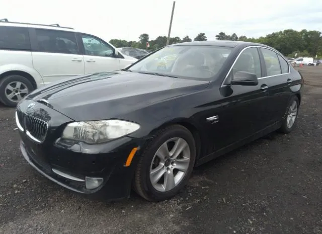 Photo 1 VIN: WBAXH5C56CDW10412 - BMW 5 SERIES 