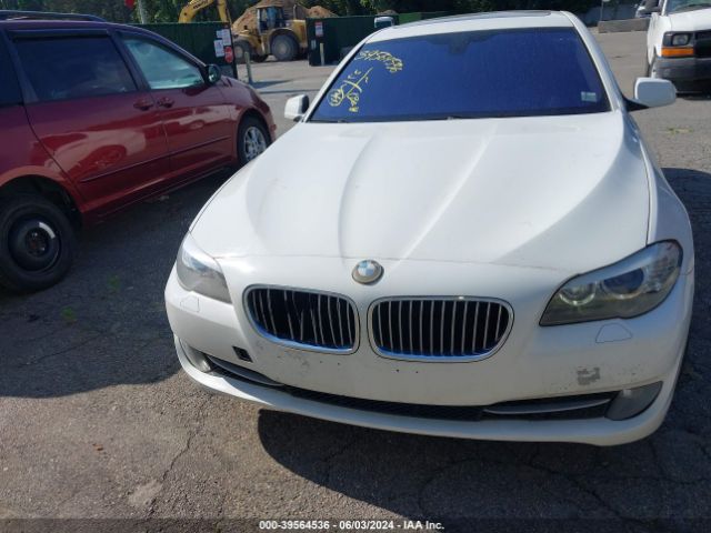 Photo 5 VIN: WBAXH5C56DDW12758 - BMW 528XI 