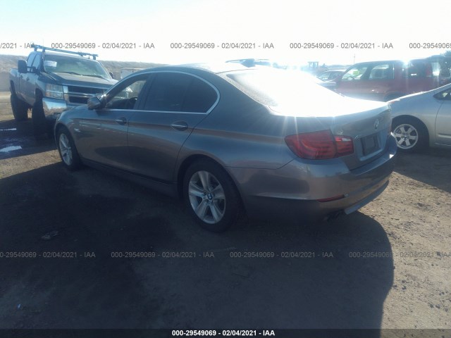 Photo 2 VIN: WBAXH5C56DDW15062 - BMW 528I 