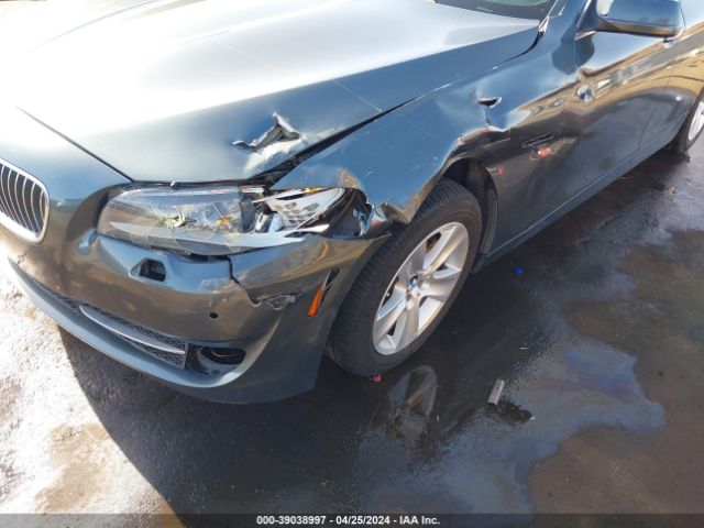 Photo 5 VIN: WBAXH5C57CDW03632 - BMW 528 