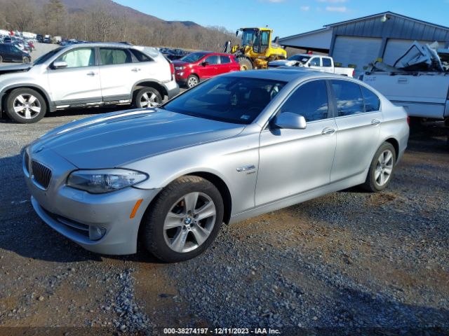 Photo 1 VIN: WBAXH5C57CDW04182 - BMW 5 SERIES 