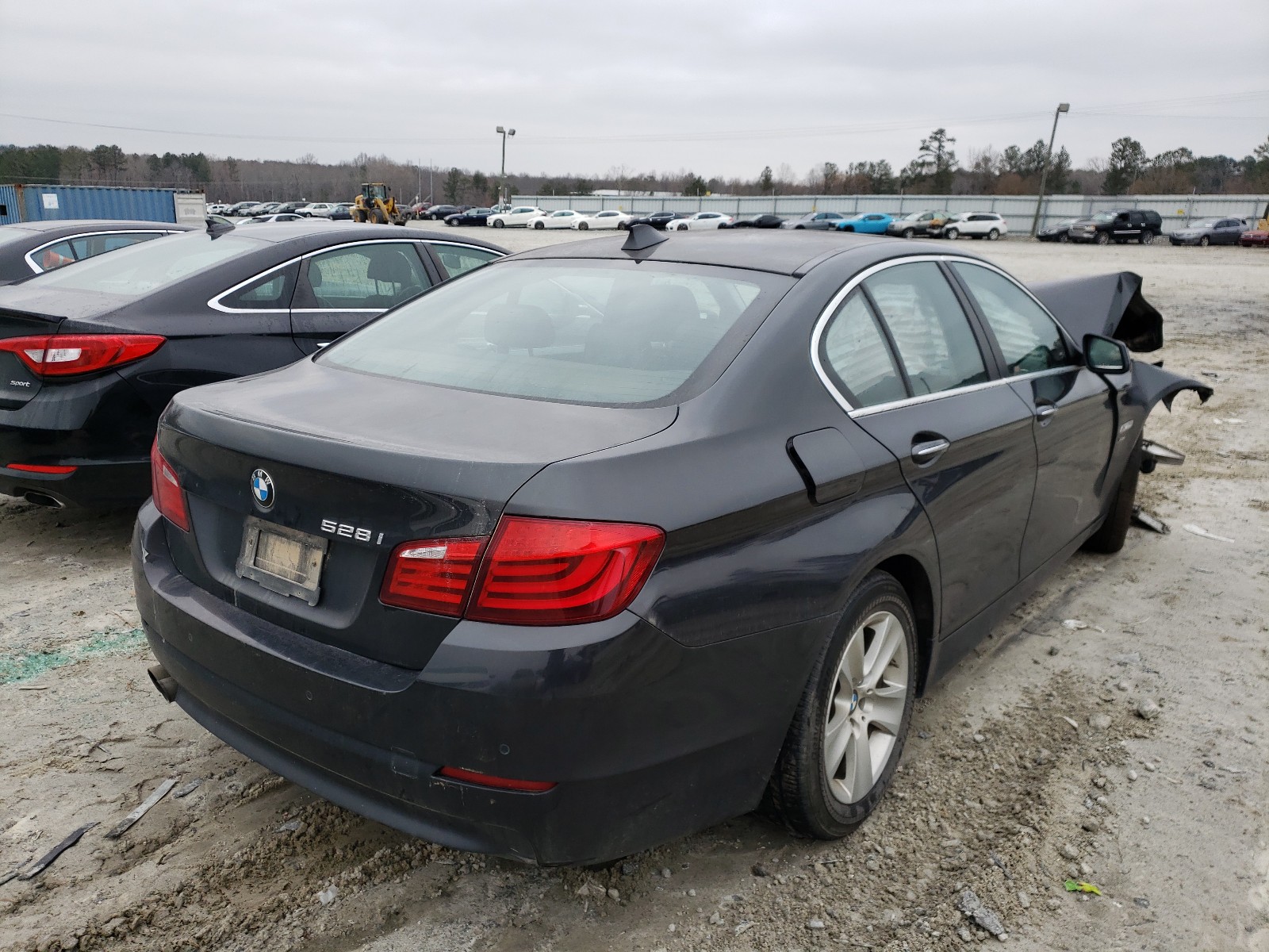 Photo 3 VIN: WBAXH5C57CDW07745 - BMW 528 XI 