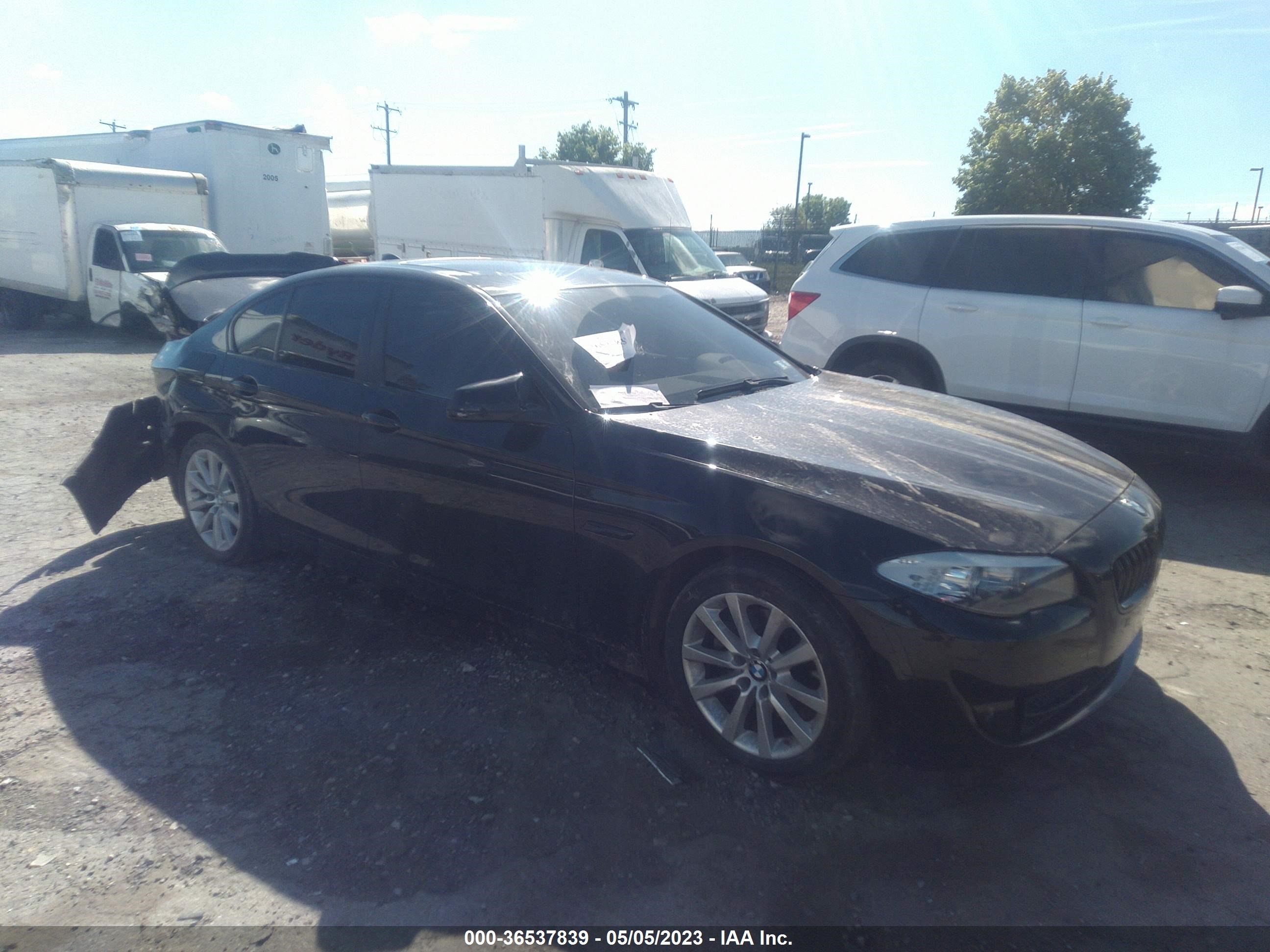 Photo 0 VIN: WBAXH5C57DD108090 - BMW 5ER 