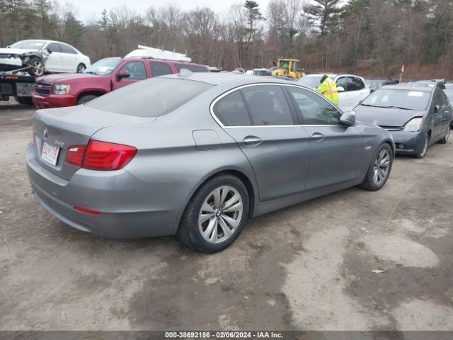 Photo 3 VIN: WBAXH5C57DDW12025 - BMW 528I 