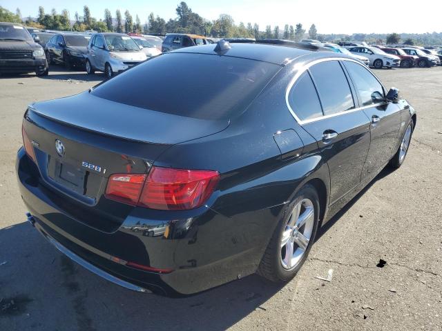 Photo 2 VIN: WBAXH5C57DDW16799 - BMW 528 XI 