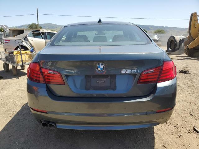 Photo 5 VIN: WBAXH5C58CC594946 - BMW 5 SERIES 