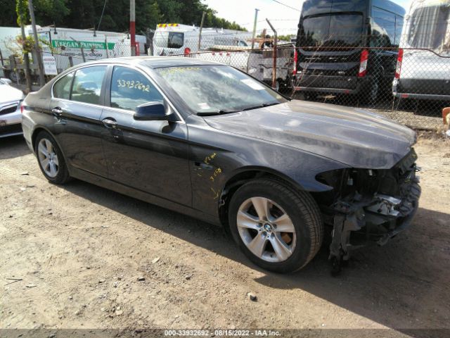 Photo 0 VIN: WBAXH5C58CDW05227 - BMW 5 SERIES 