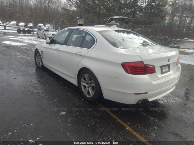 Photo 2 VIN: WBAXH5C58CDW06359 - BMW 5 