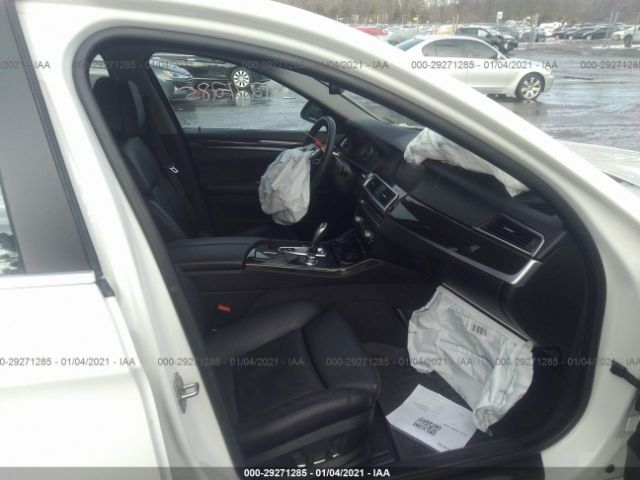 Photo 4 VIN: WBAXH5C58CDW06359 - BMW 5 